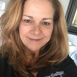 Meet your Posher, Cindy